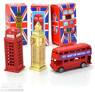 Red Bus London souvenir 3 designs mix Memorabilia 50 mini chocolates Gift 