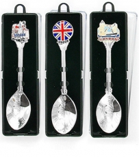 Gift Set of Three London Teaspoons