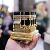 Choosing Meaningful Souvenirs from Your Umrah Journey