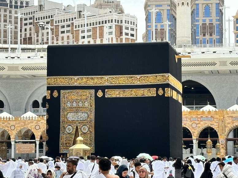 Umrah Gifts To Make Journey Memorable
